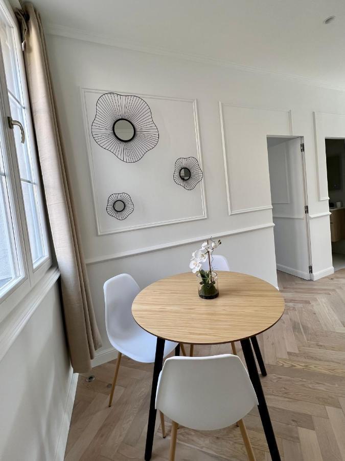 Amazing New Property In The Heart Of The Old Town Of Antibes Esterno foto